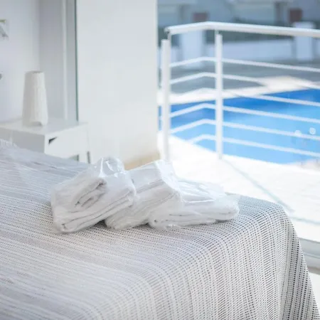 بيت للعطل Eulalia Apartments, Tarracohomes التافولا