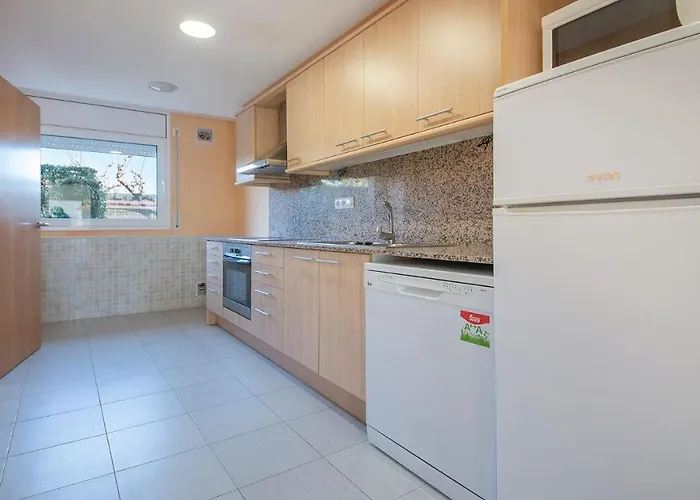 Eulalia Apartments, Tarracohomes