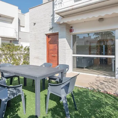 Σπίτι διακοπών Eulalia Apartments, Tarracohomes