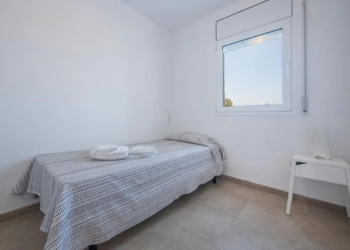 Eulalia Apartments, Tarracohomes *